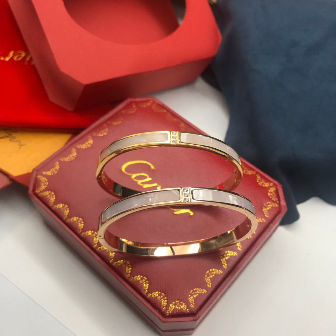 X1Q85K63K  Popular Bracelets