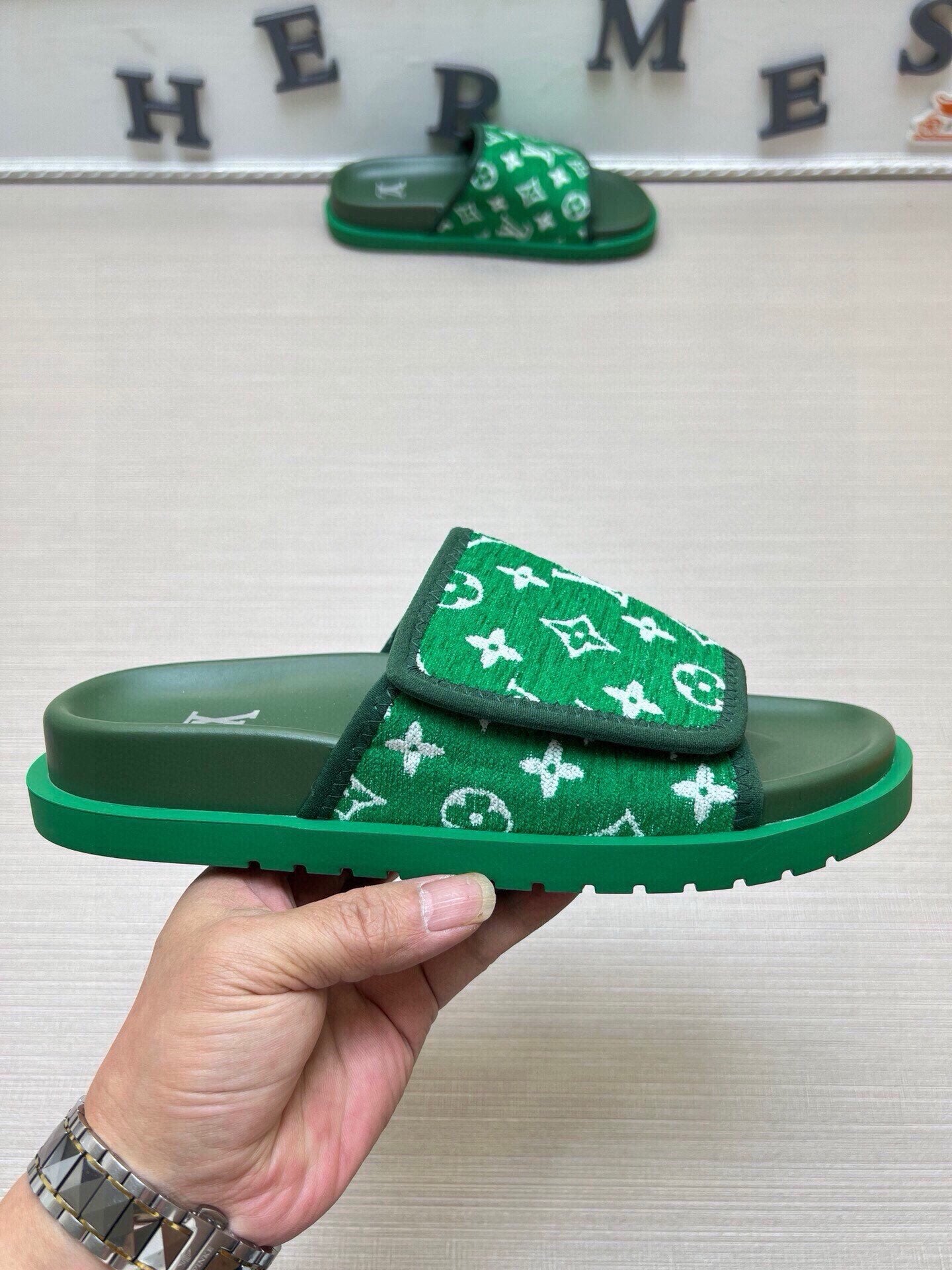 Z5LE209 Popular Slippers