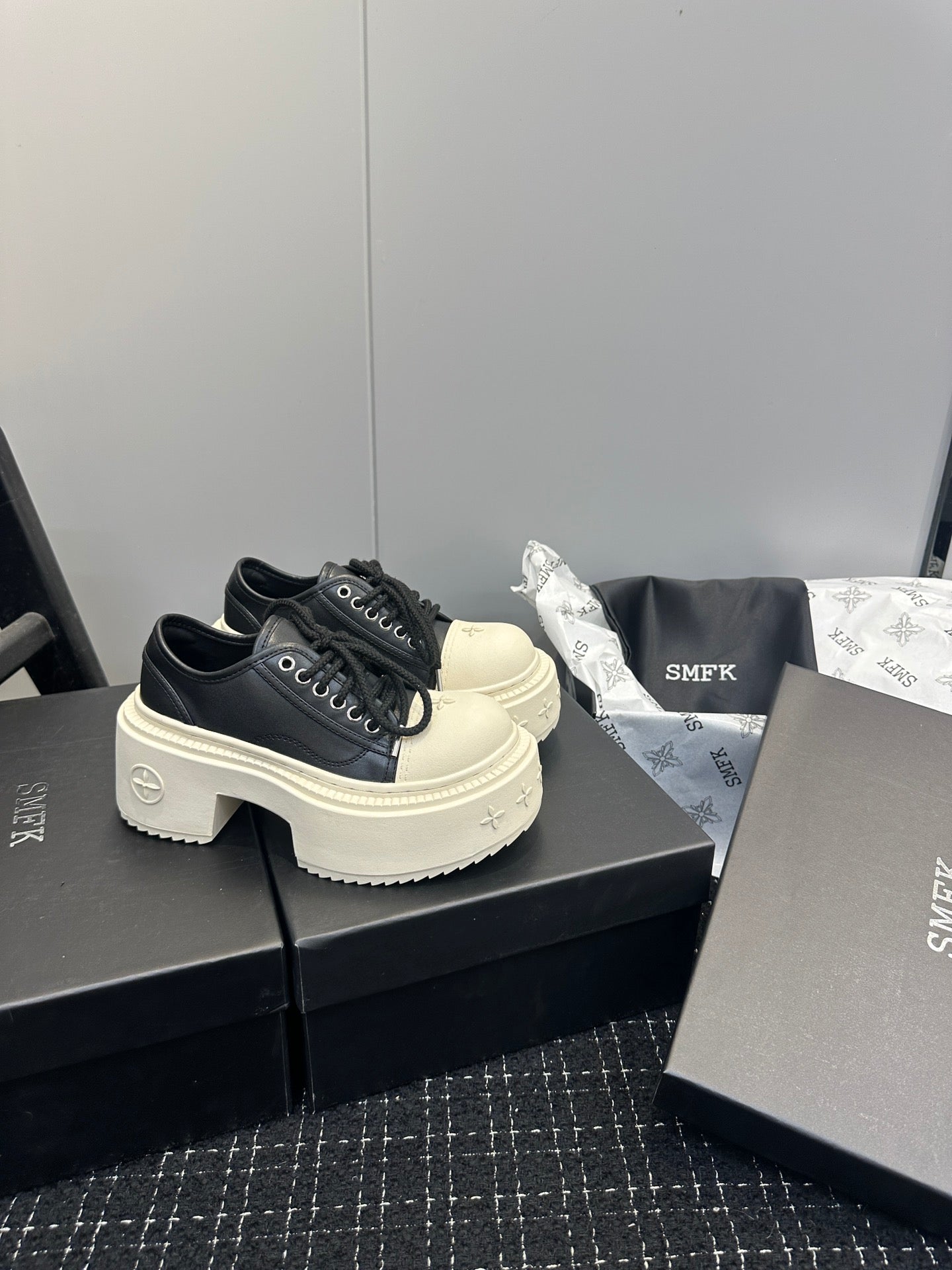 Z1Q105A343 Popular  Shoes