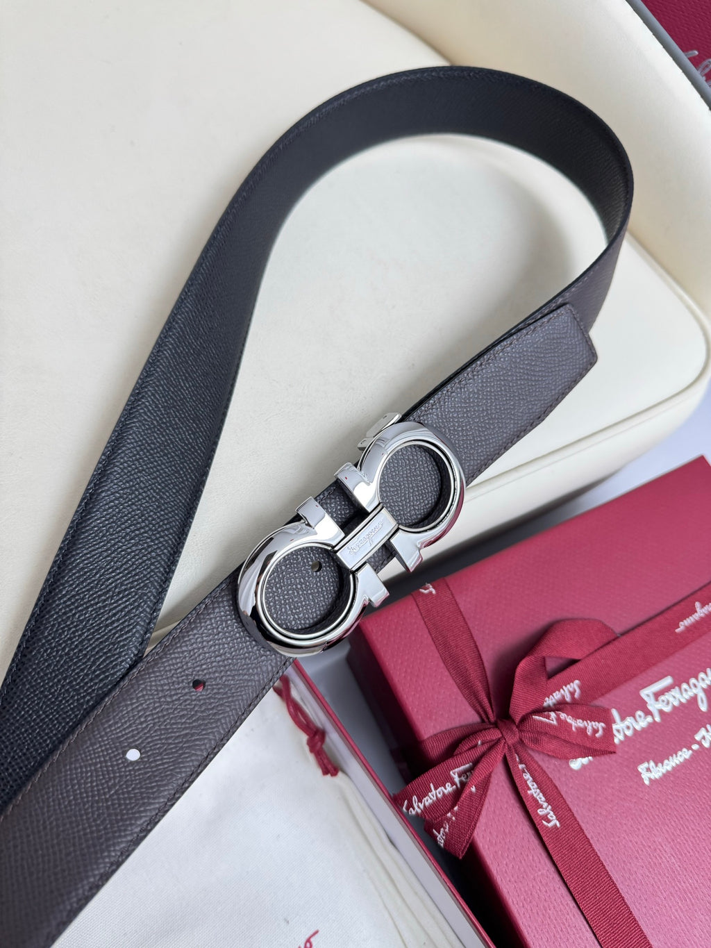 P1Q115A53 Popular High quality belt With full package