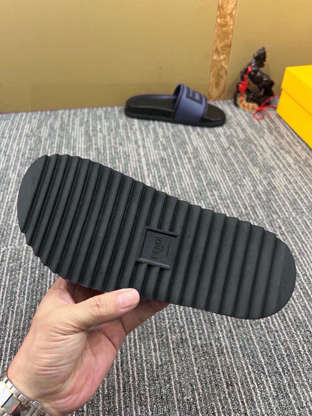 Z5Z35F286 Popular Slippers