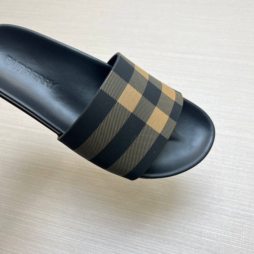 Z5ZR119 Popular slippers