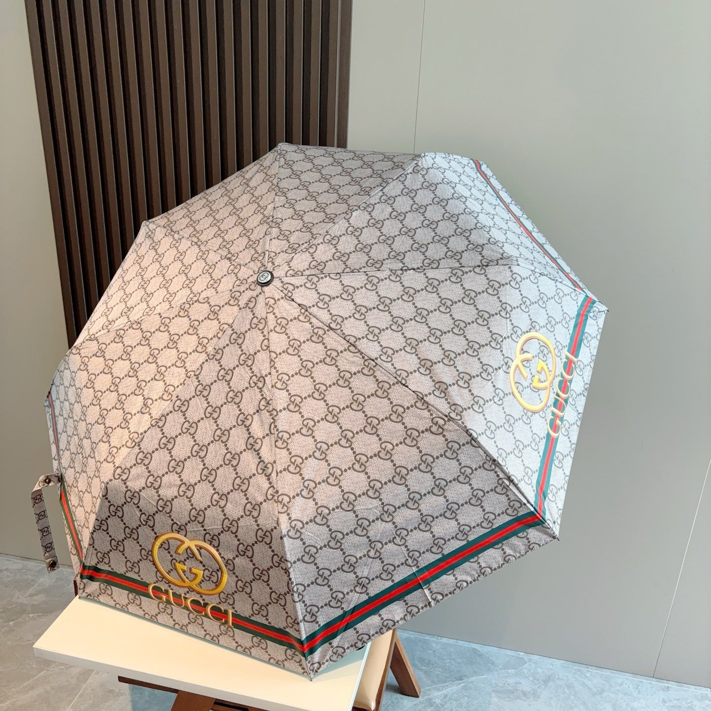 J1R85B81 Popular UV resistant umbrella