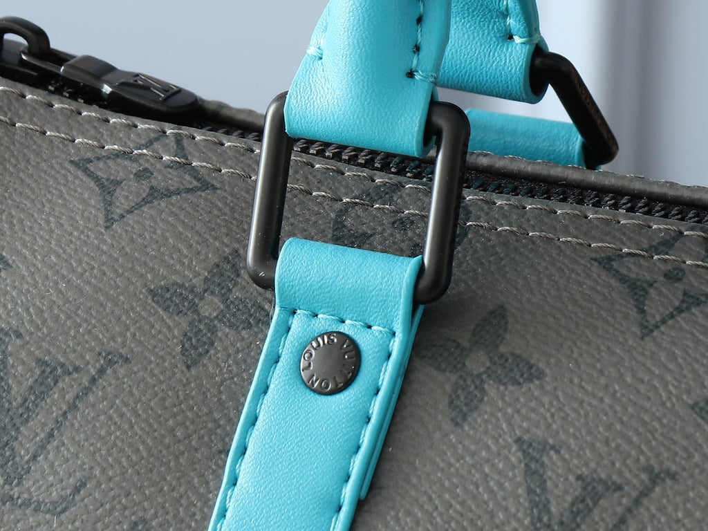 B1X104E60 Popular   leather bag