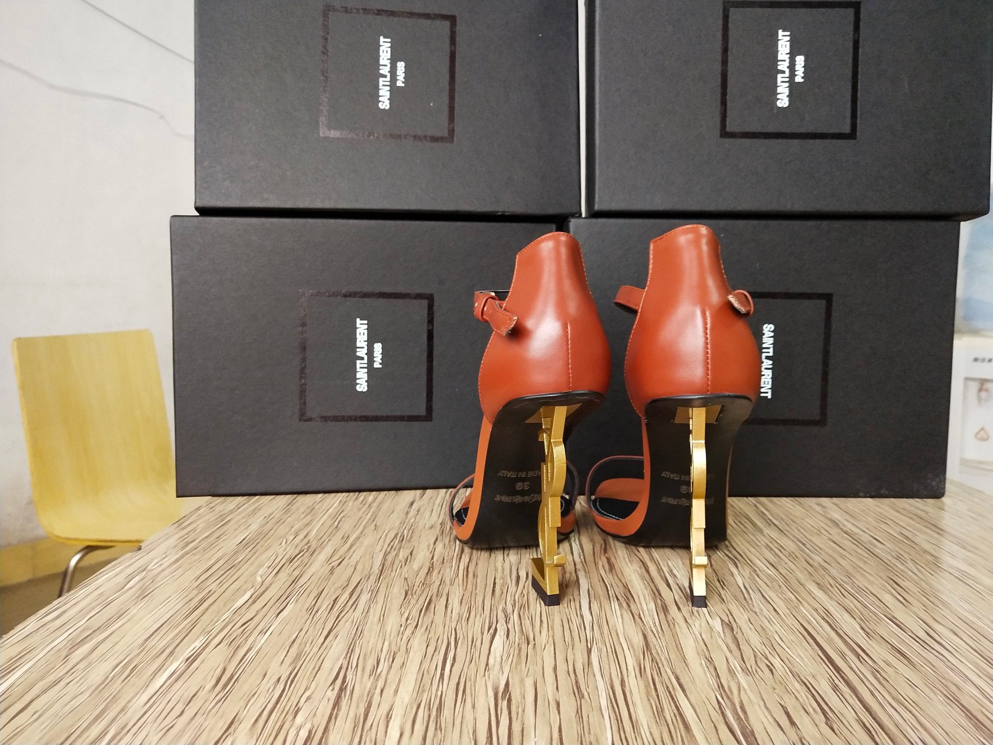 Z2XSL146 Popular leather high heels Heel high: 10.5cm