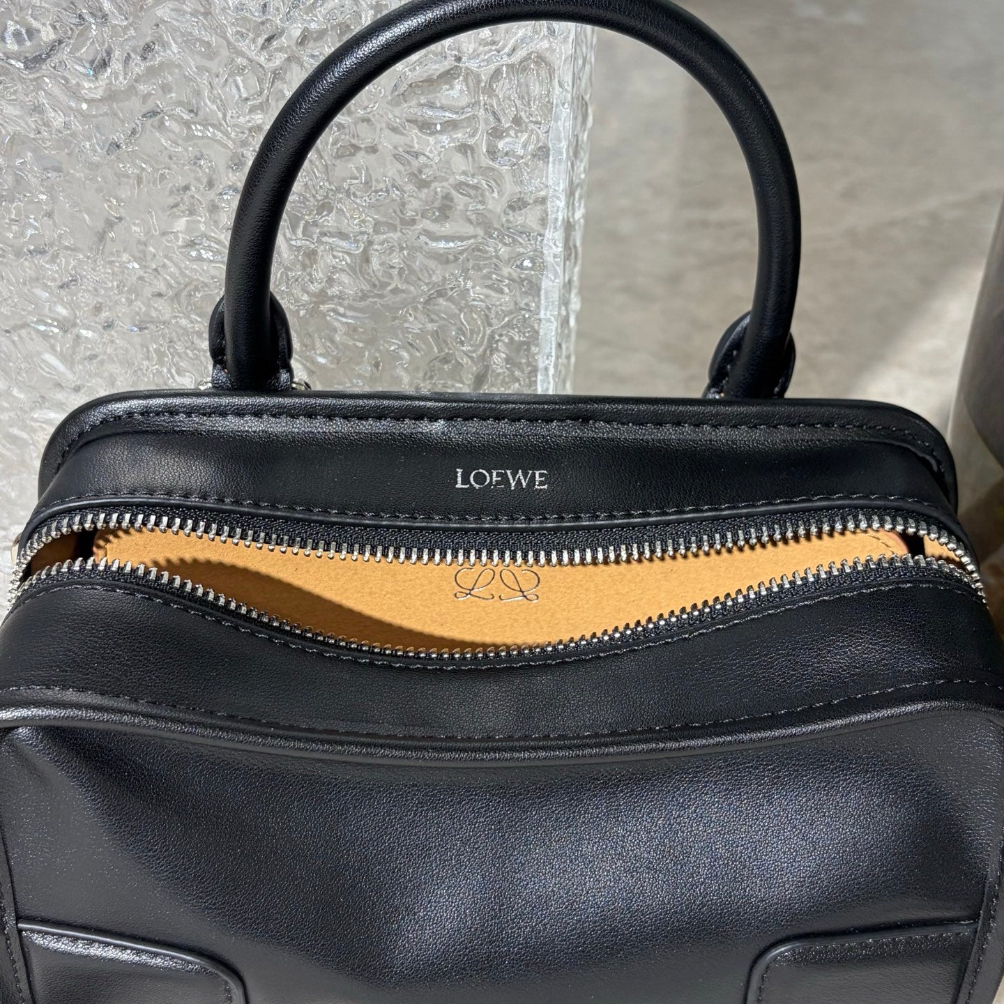 B1R46A4 Popular leather bag