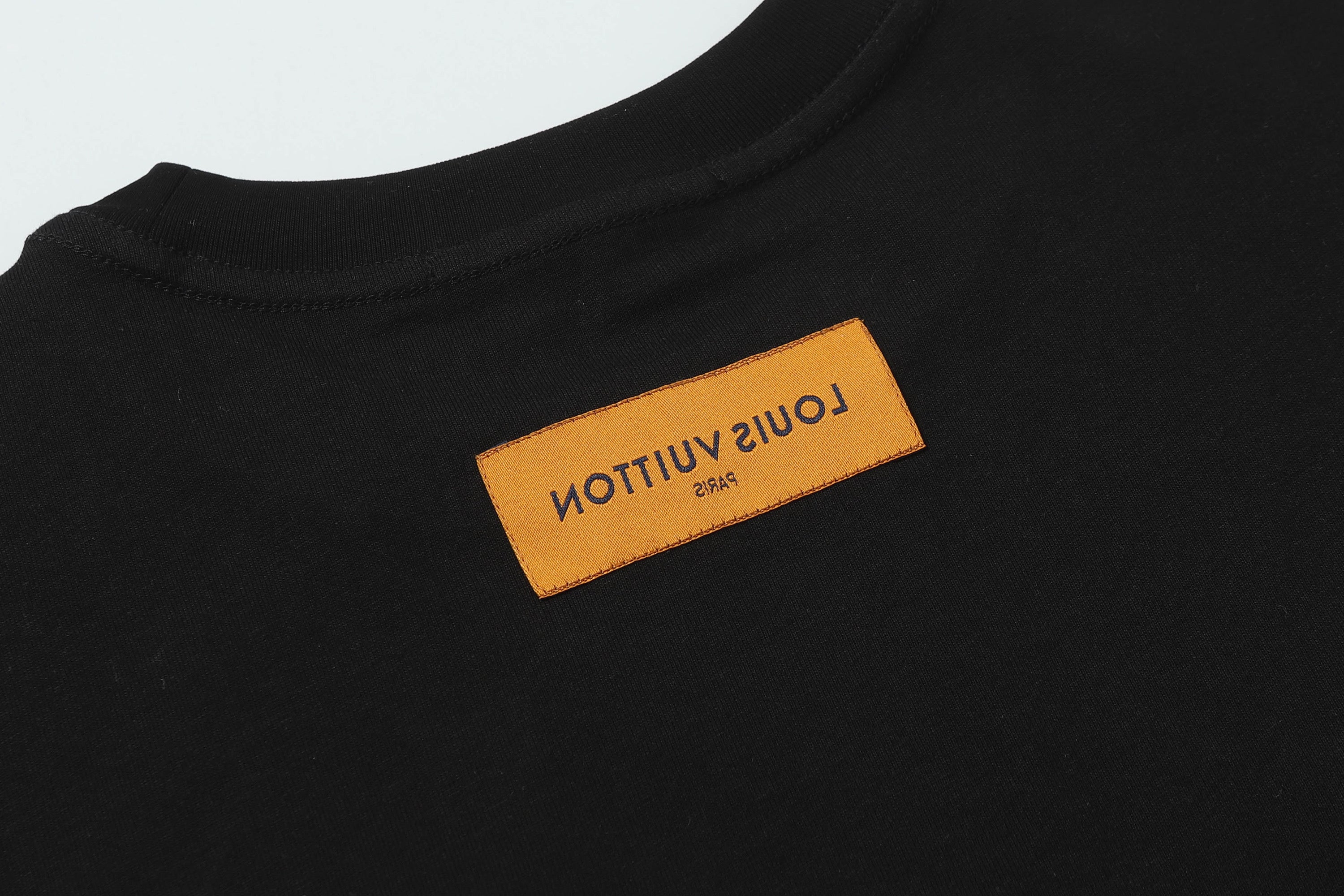 U1R45E166 Popular T-shirt