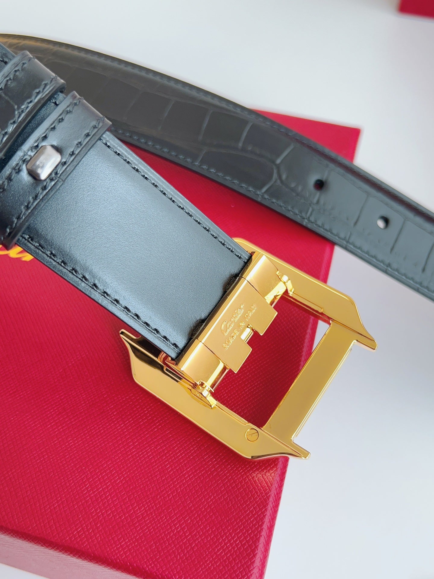 P1R55K247 Popular  High quality belt With full package