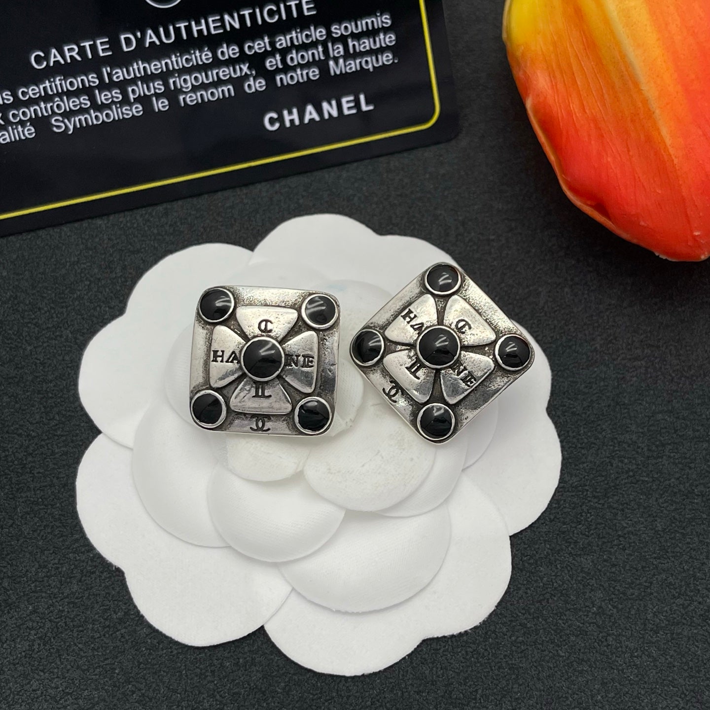 X1Z95C45E Popular Earrings