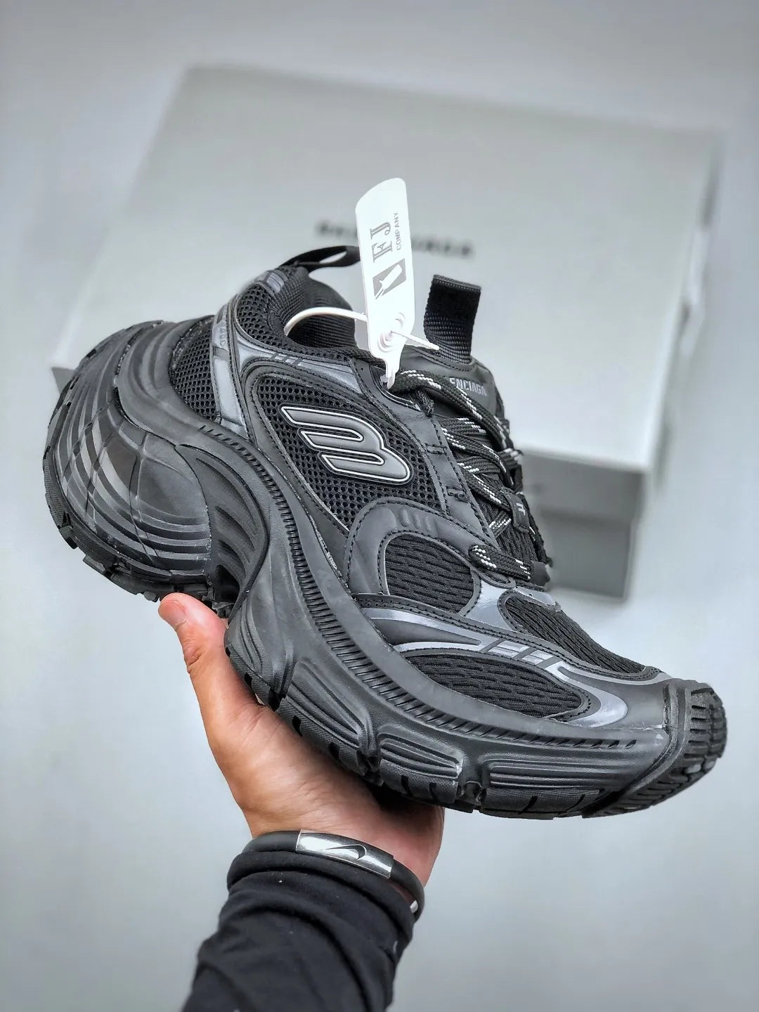 Z4R85J21  Popular high-quality  Shoes