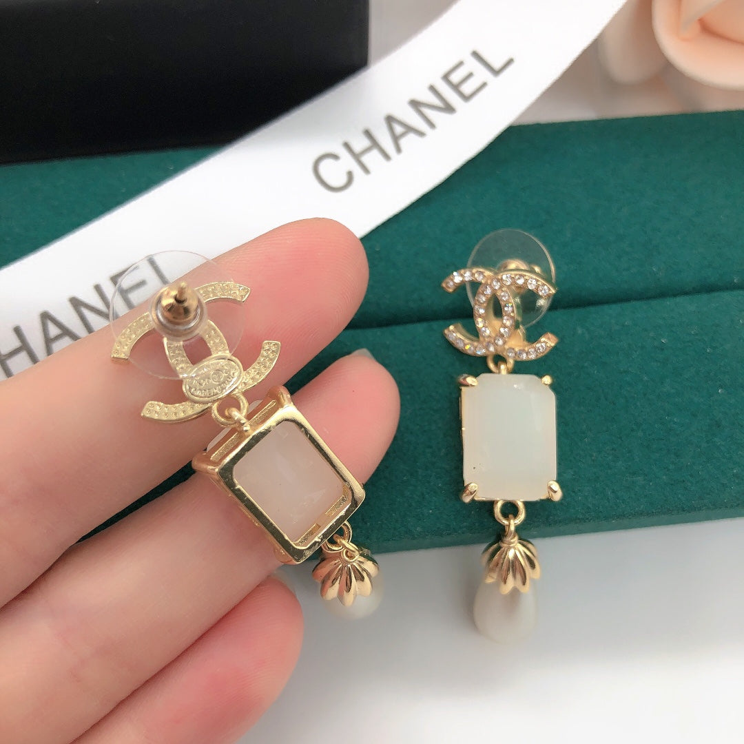 X1Z64C588E Popular  Earrings