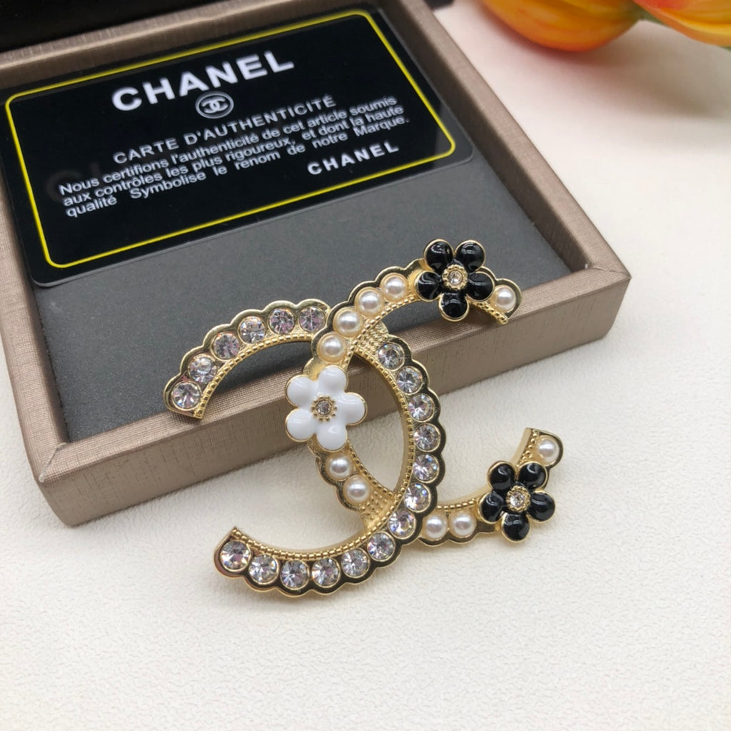 X14C874   Popular Brooch