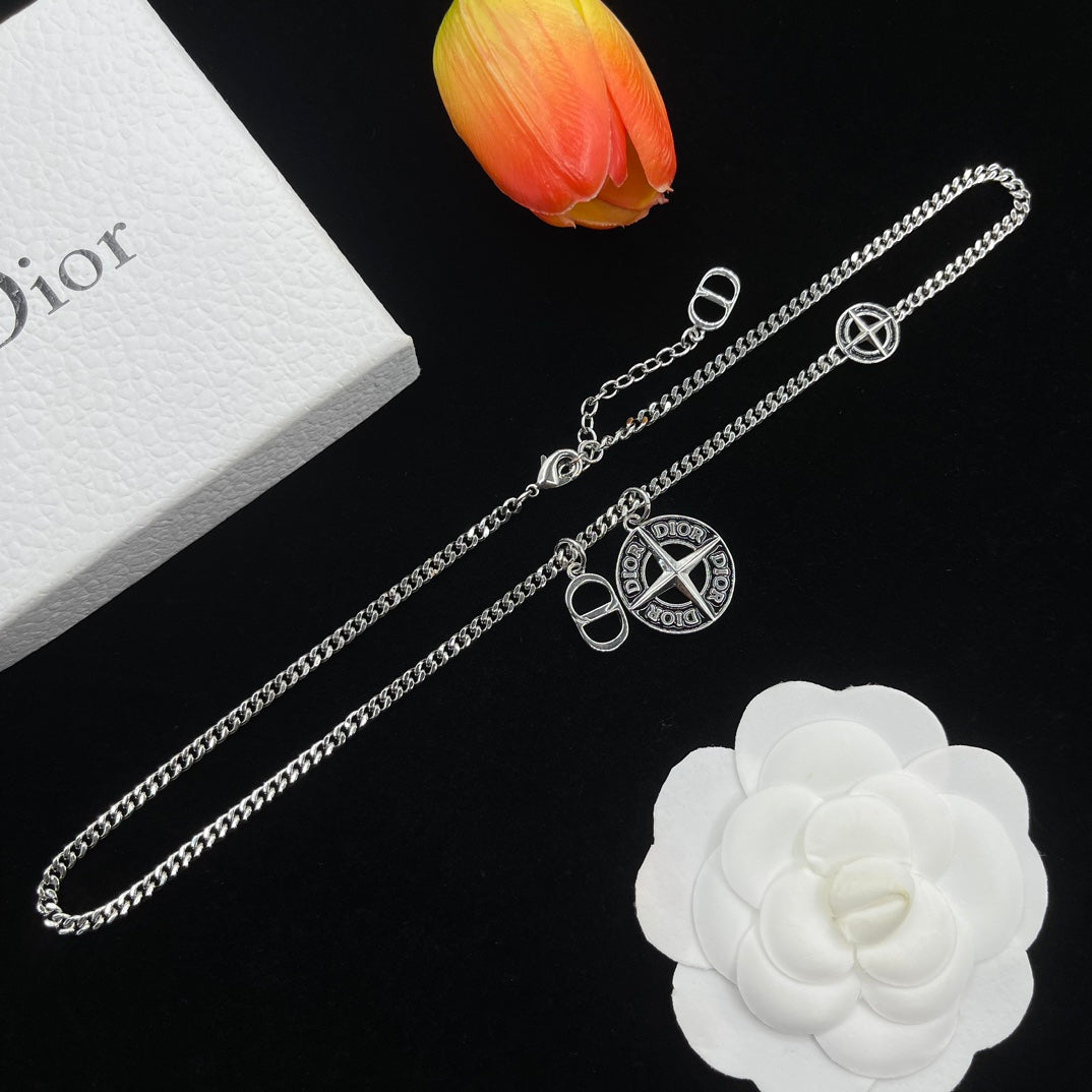 X1Q85D287X Popular Necklaces