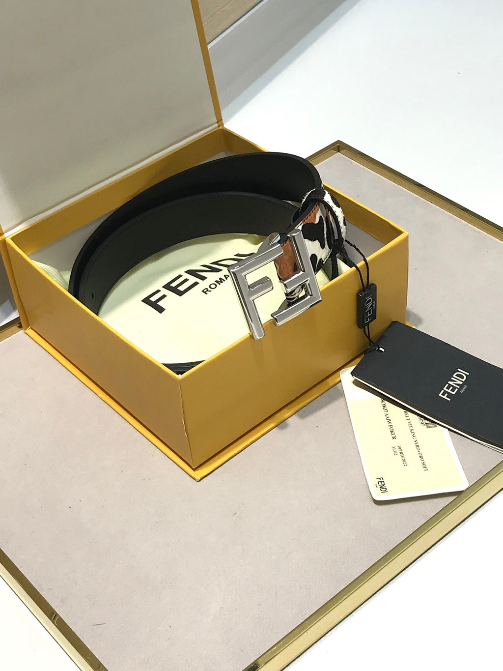 P1Q64F94 Popular   High quality belt With full package