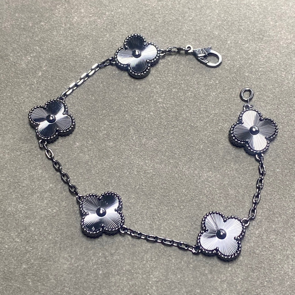X5X94VA185K  Popular rings,earrings, bracelets,necklaces