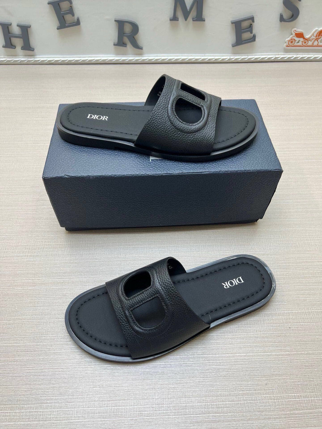 Z5Z35D306 Popular Slippers