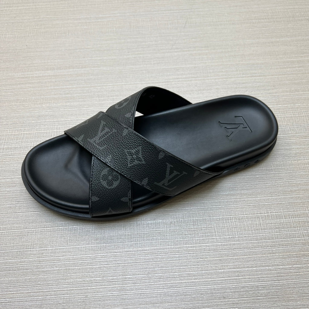 Z5ZE56 Popular slippers