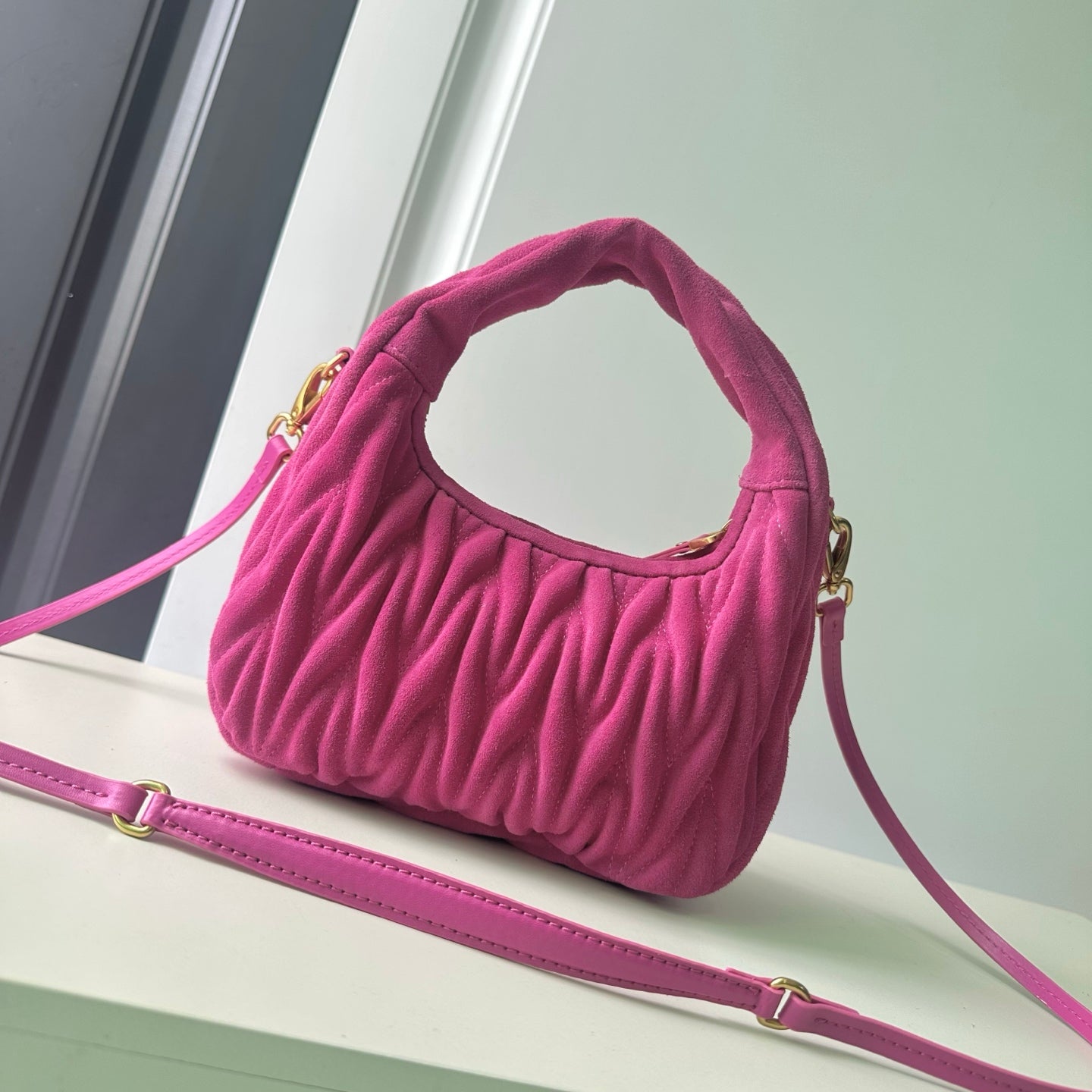 B1P46A117 Popular buckskin bag