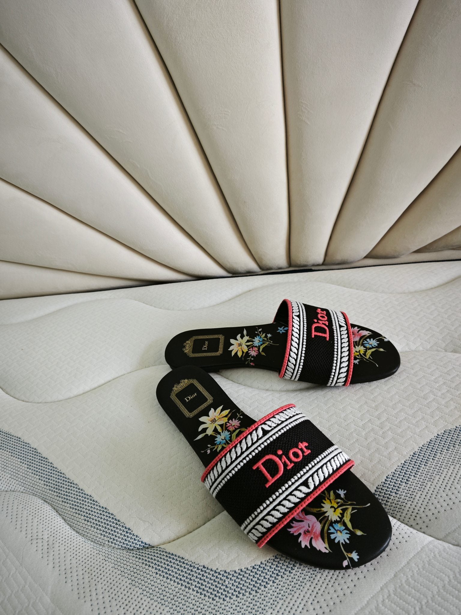 Z2R76D4 Popular high-quality Shoes
