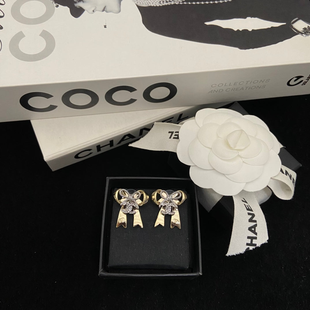 X1Z95C16E Popular Earrings