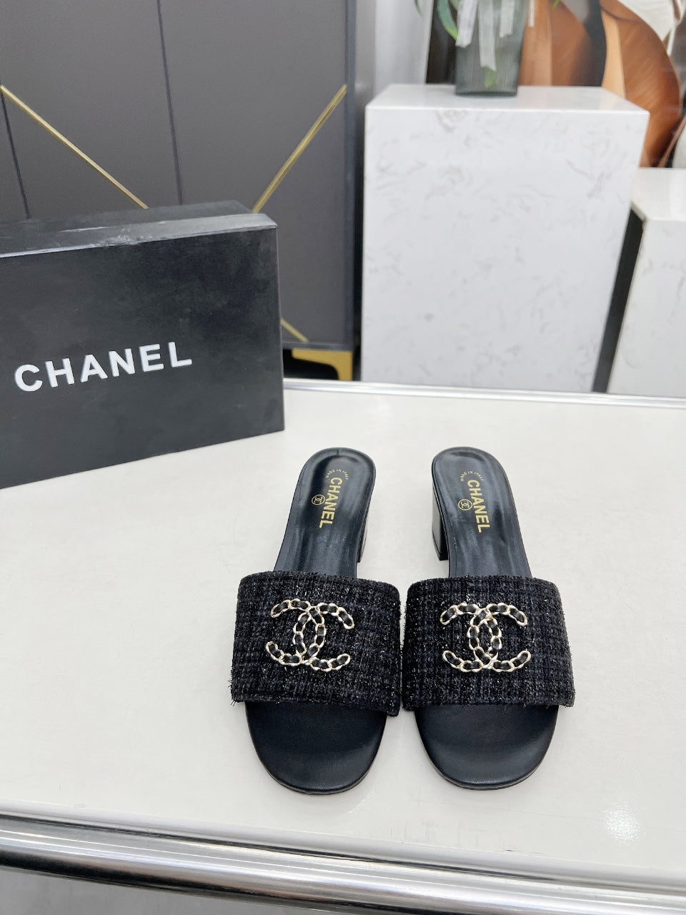 Z2Q55B30 Popular high-quality  Shoes