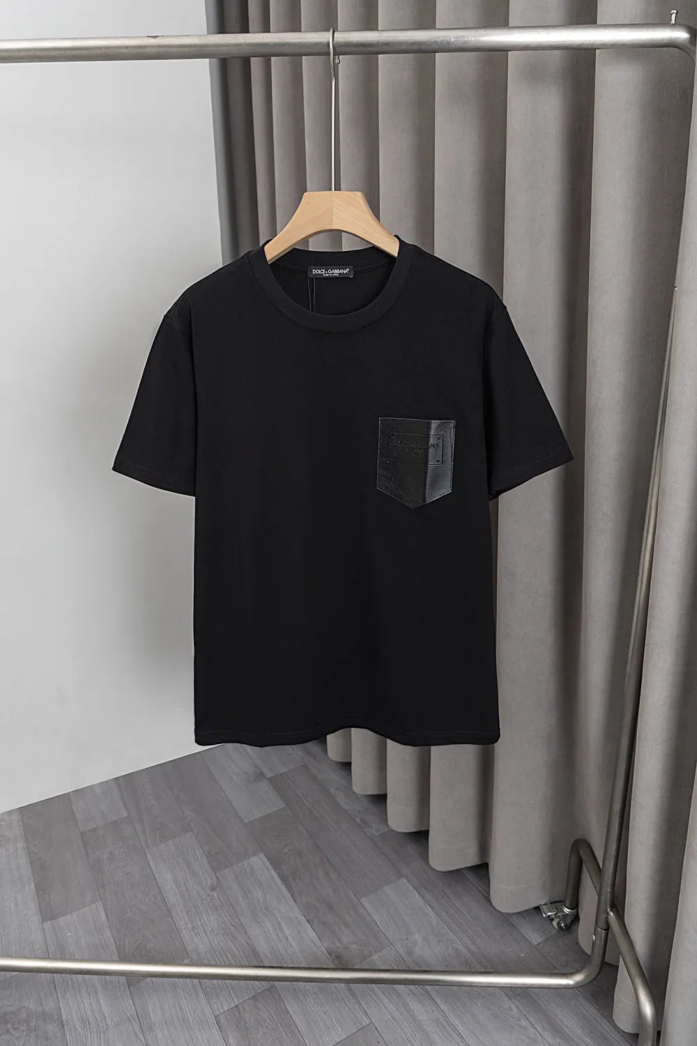 U1W25A4  Popular T-shirts