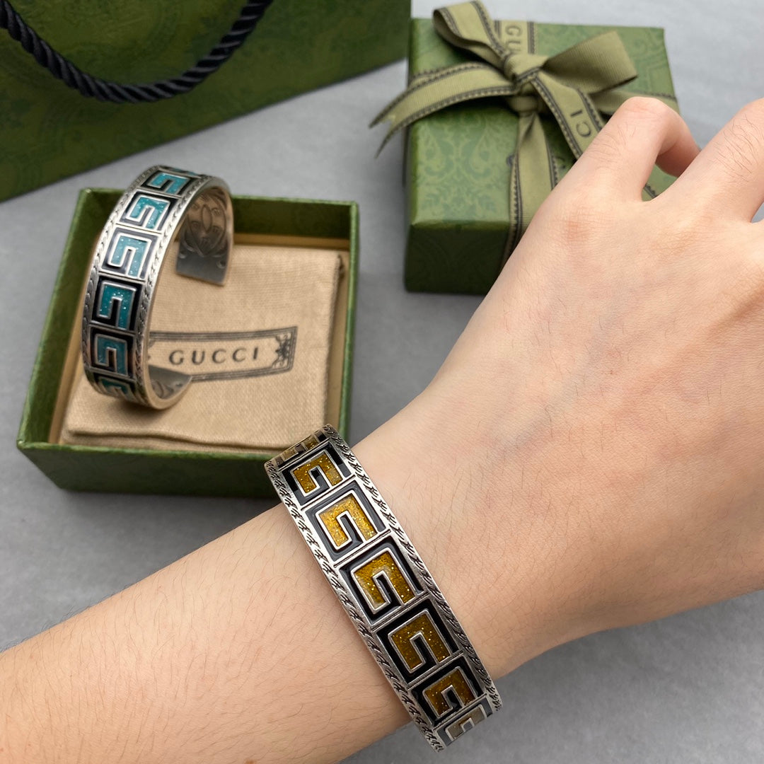 X1Q85B13K  Popular Bracelets