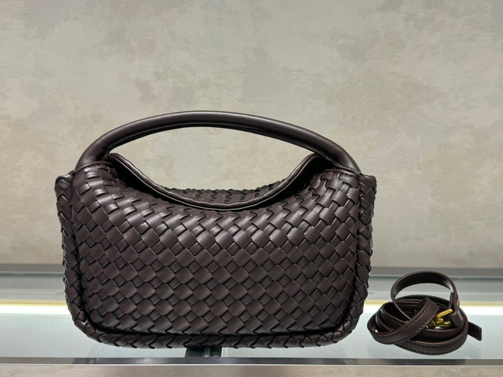 B1X104A83 Popular  leather bag