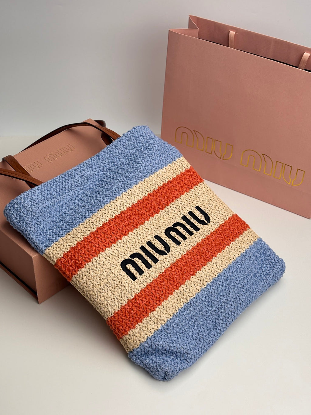 B1X104A77 Popular   Woven Bag