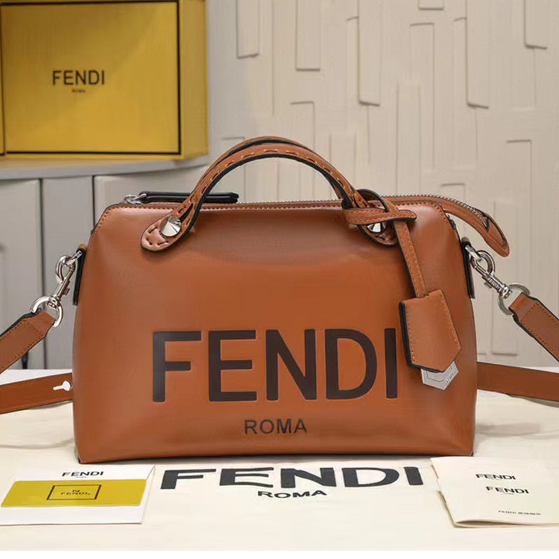 B12X44F321 Popular    leather bag 