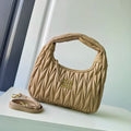 B1P46A121 Popular leather bag（29x24x10cm）