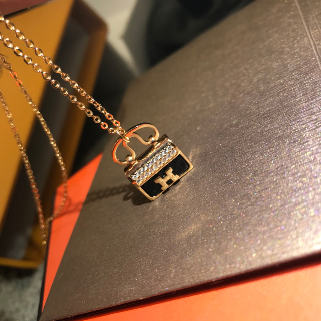 X1Q85H321X Popular Necklaces