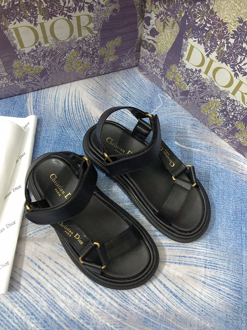 Z1ZD8 Popular sandals