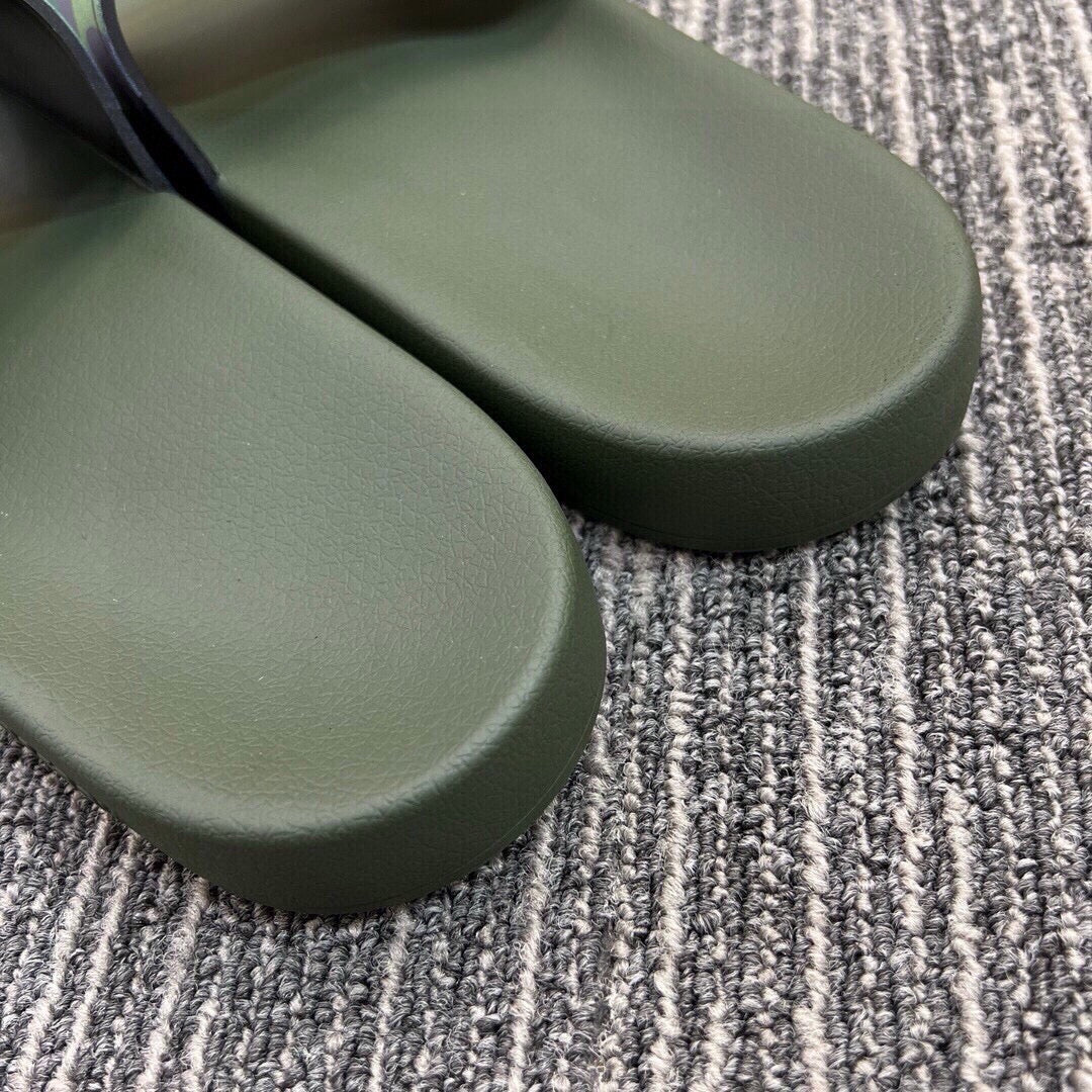 Z5Z35R259 Popular Slippers