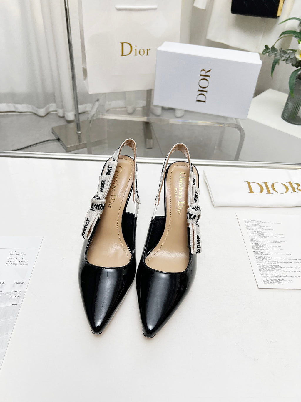 Z2P36D32 Popular high-quality leather Shoes