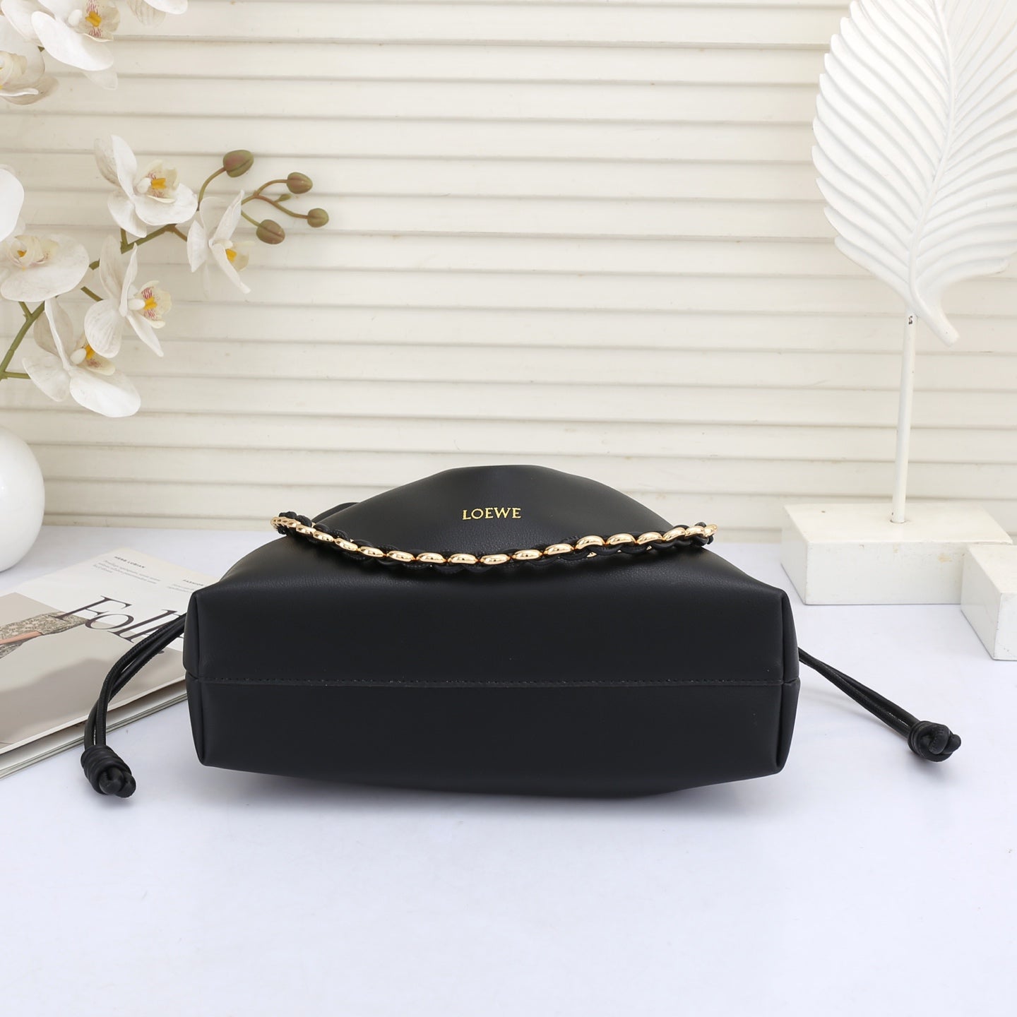 B1R66A8 Popular leather bag