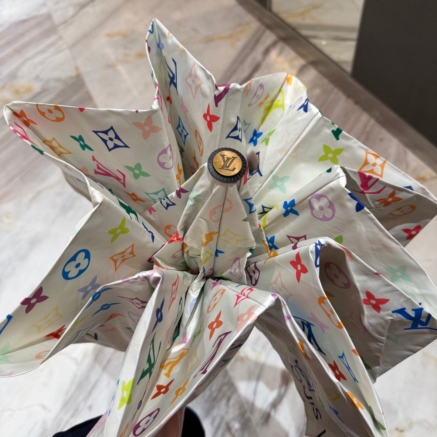 J1N46E7 Popular UV resistant umbrella