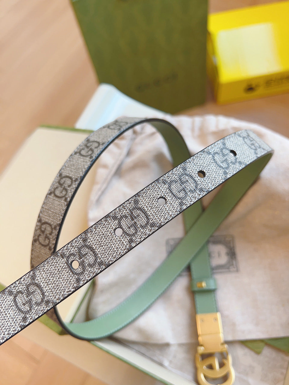 P1Q115B24 Popular High quality belt With full package