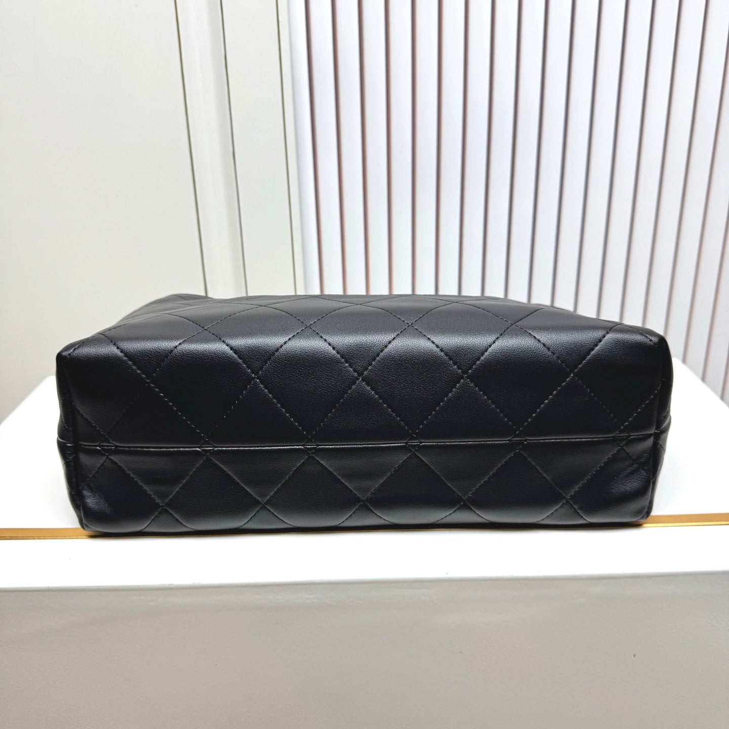 B1P46C18 Popular leather bag