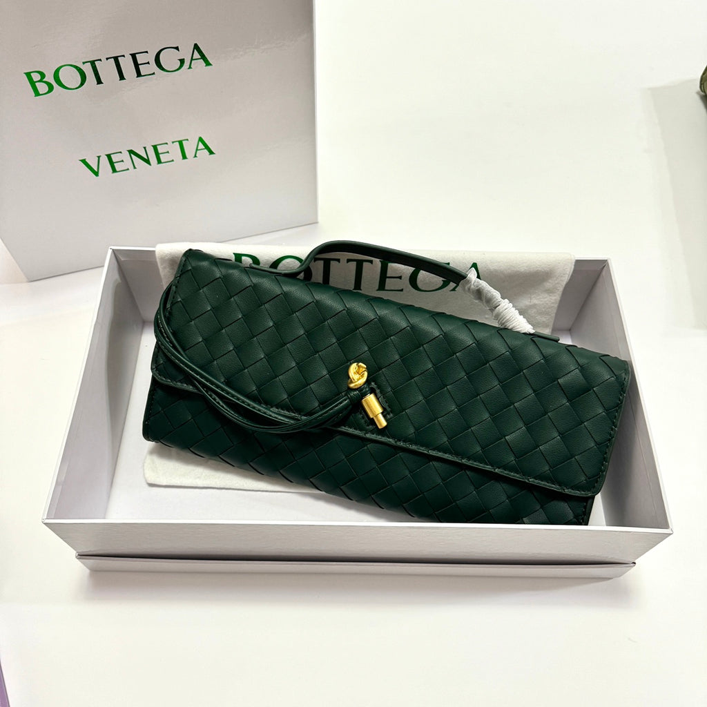B1X44A380 Popular  leather bag 