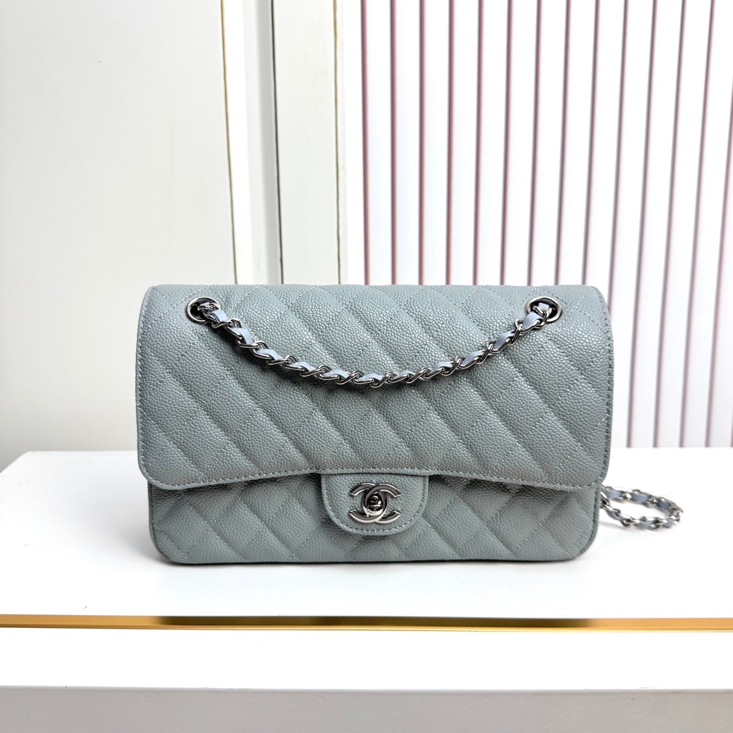 B1R76C12 Popular leather bag