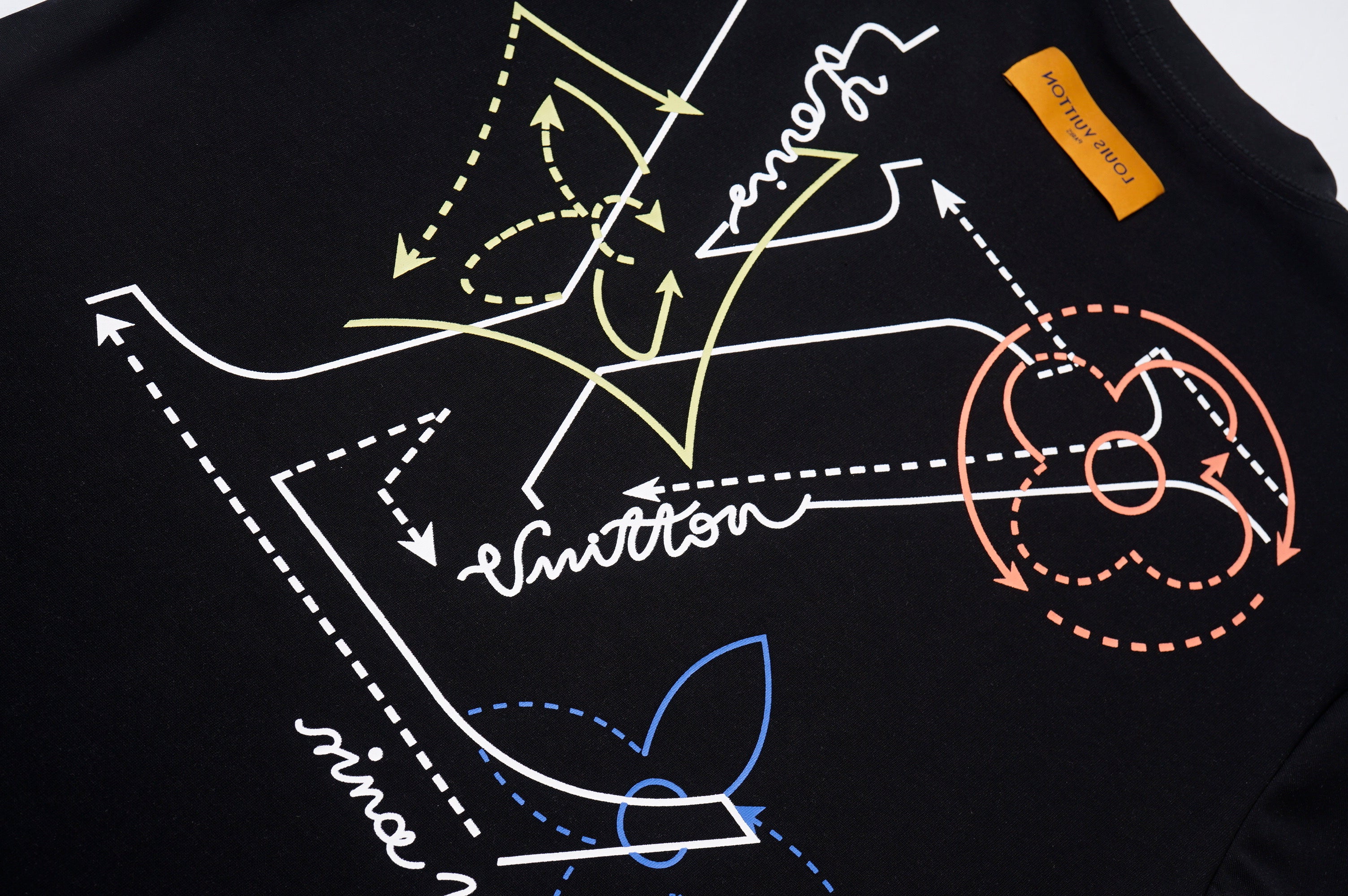 U1R45E141 Popular T-shirt