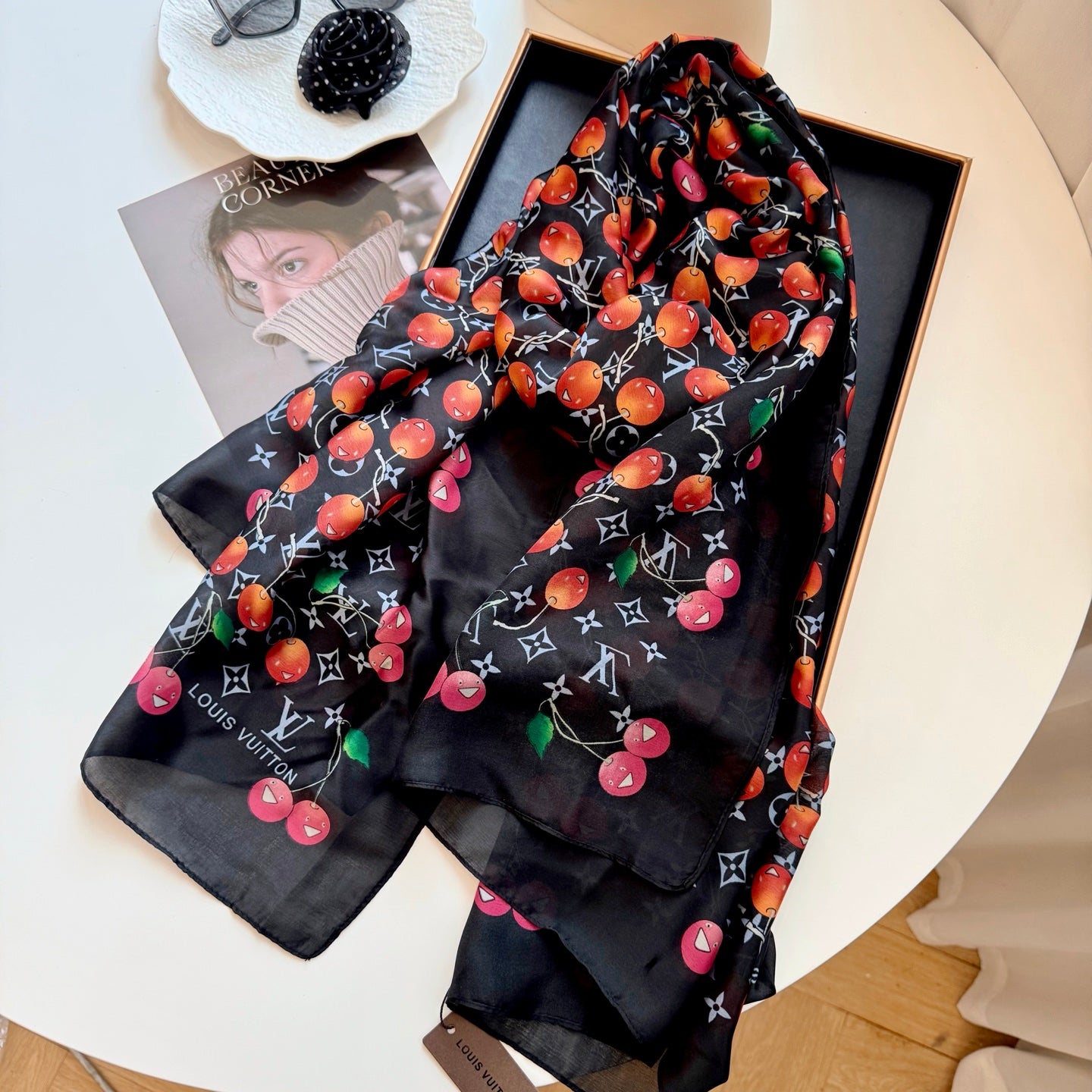 W1Z35E199  Popular Silk Scarve