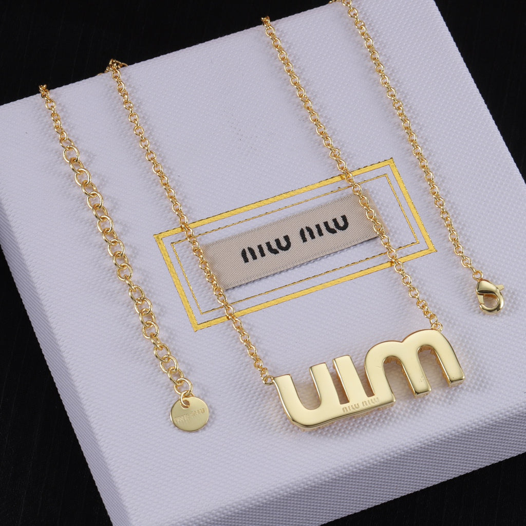 X1Z94A685K  Popular  Necklaces