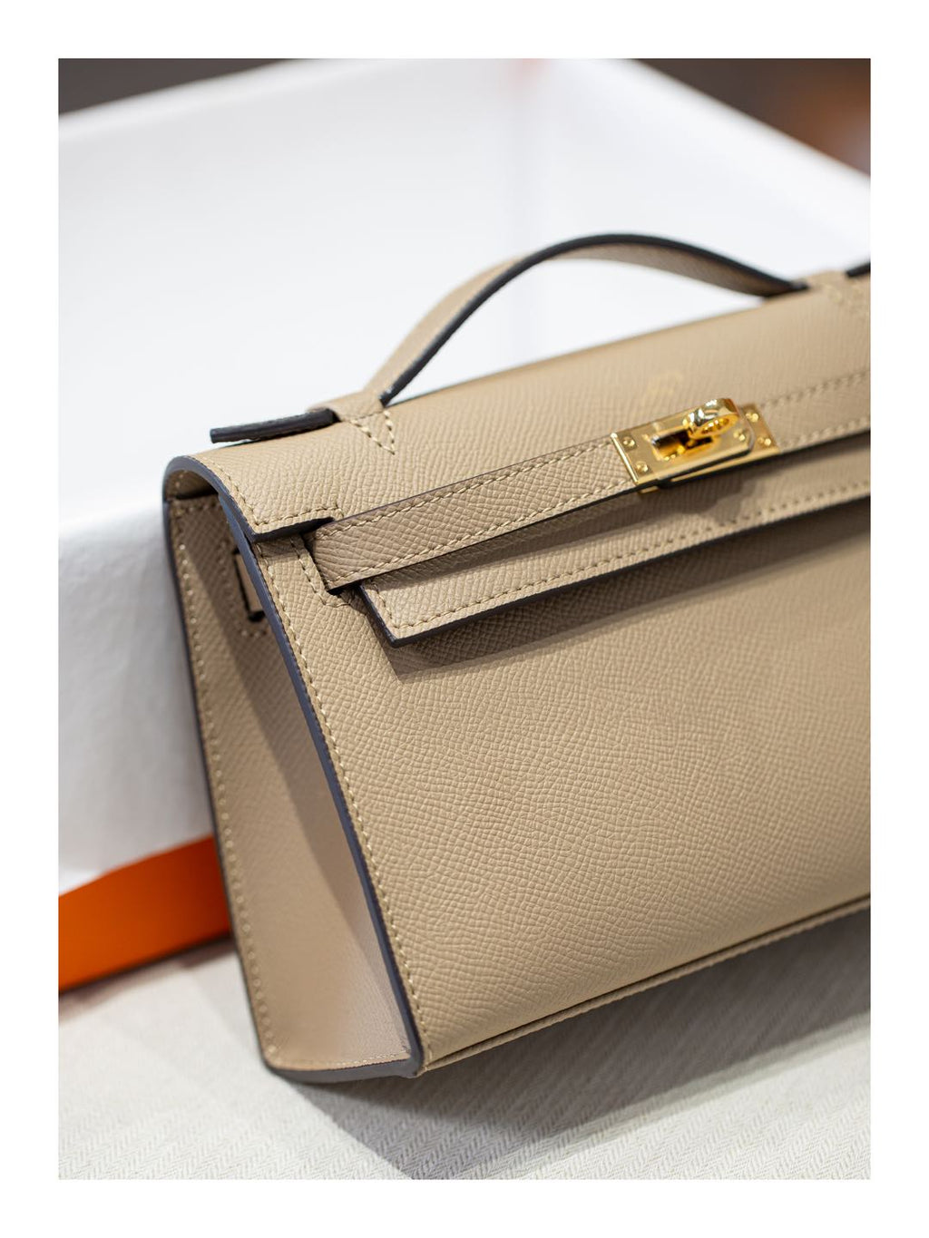 B1R66A6 Popular leather bag