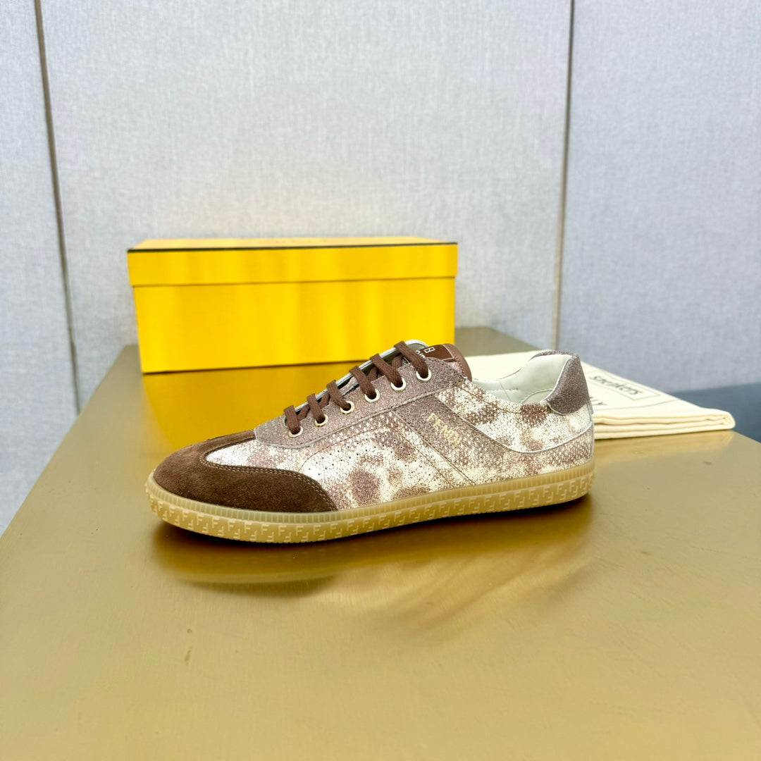 Z2Q105F422 Popular high-quality Shoes