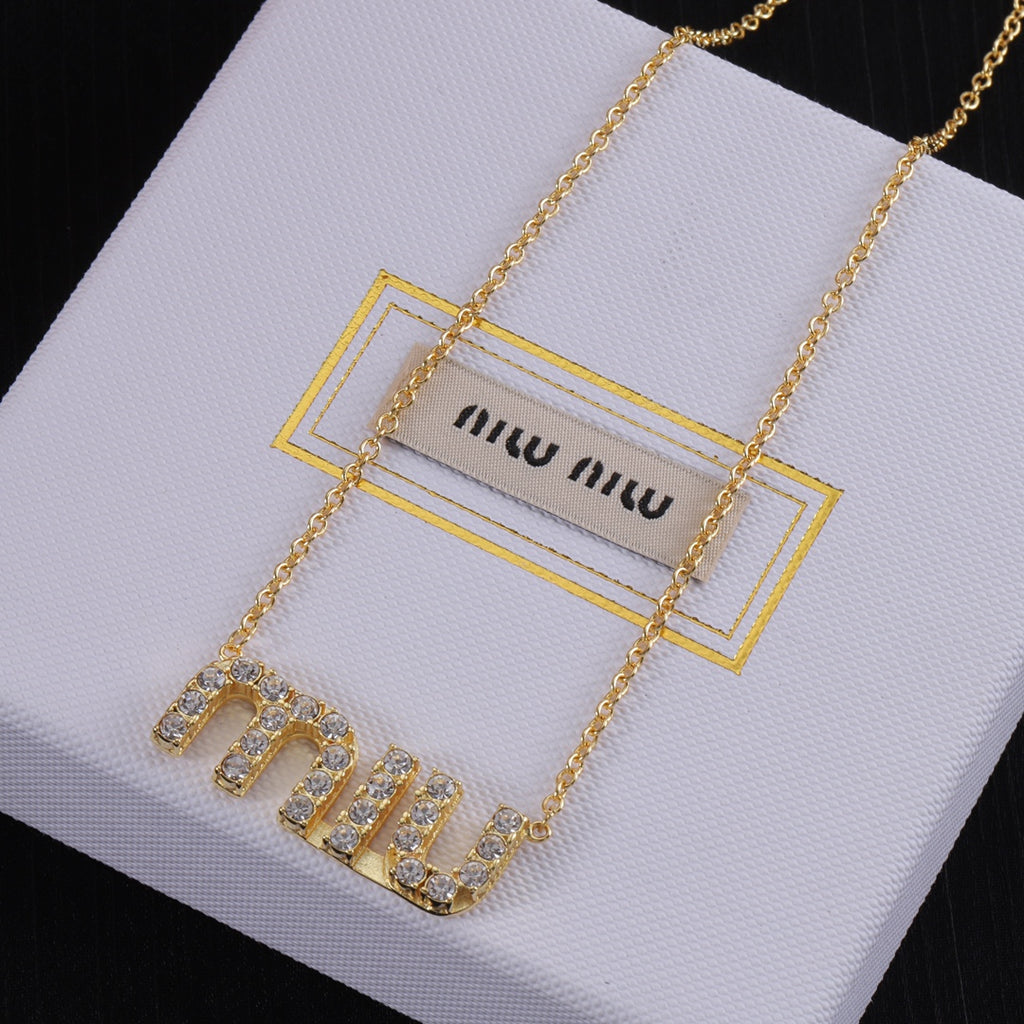 X1Z94A685K  Popular  Necklaces