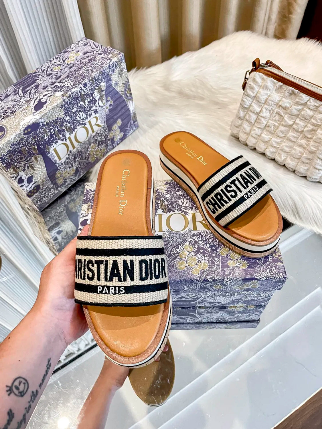 Z1LD22 Popular slippers