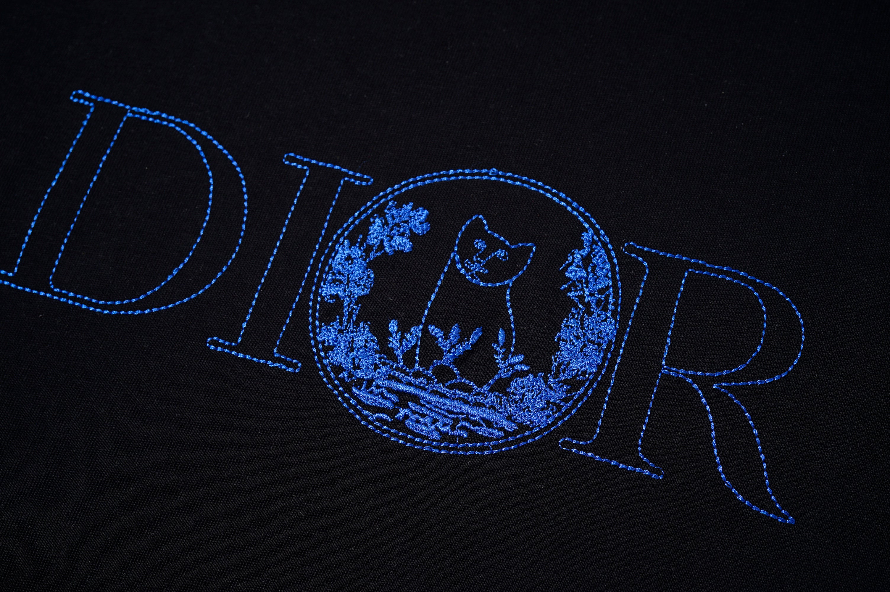 U1N45D2 Popular T-shirt