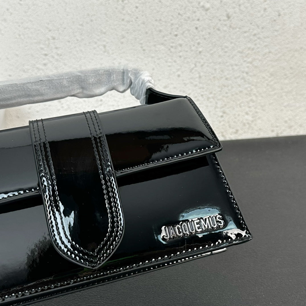 B1P46A132 Popular leather  bags